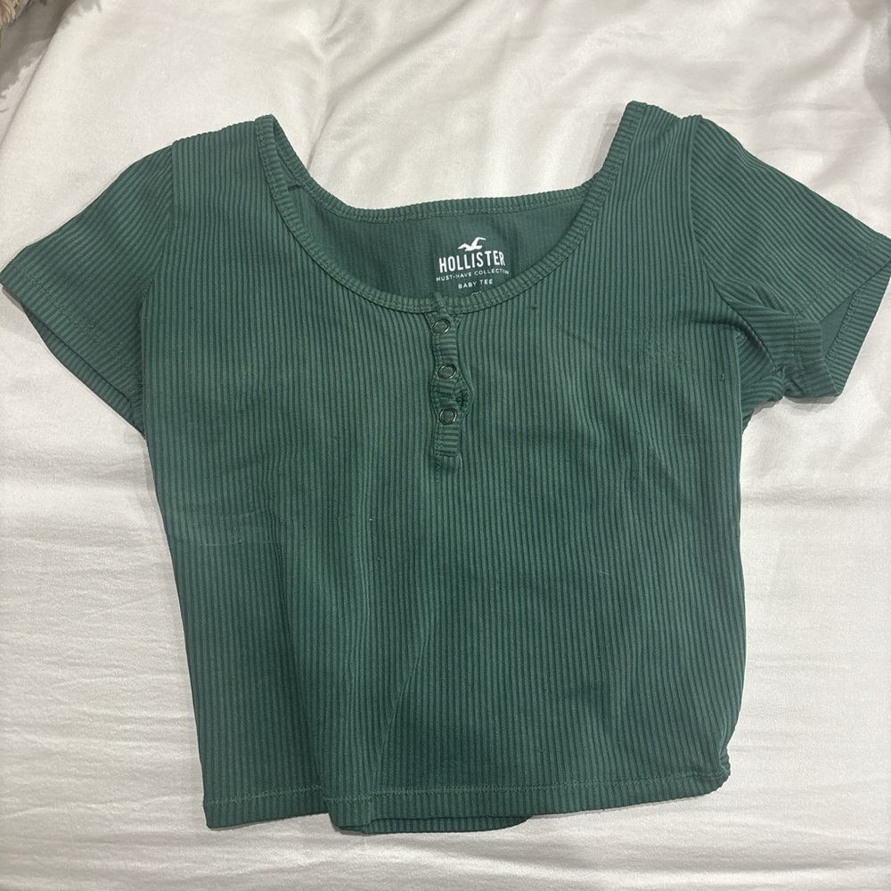 Hollister Forest Green Ribbed Tee